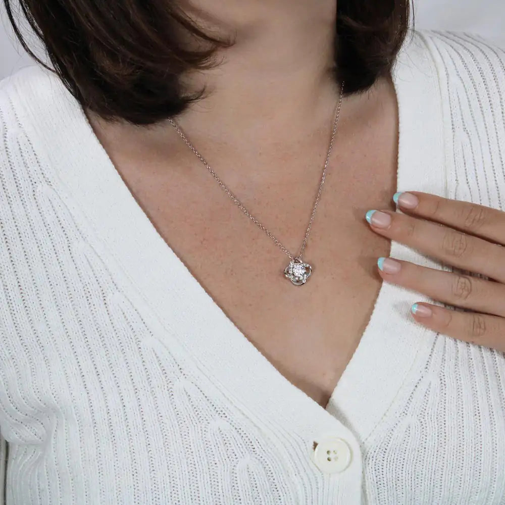Real Rose Necklace - Timeless Elegance and Natural Beauty