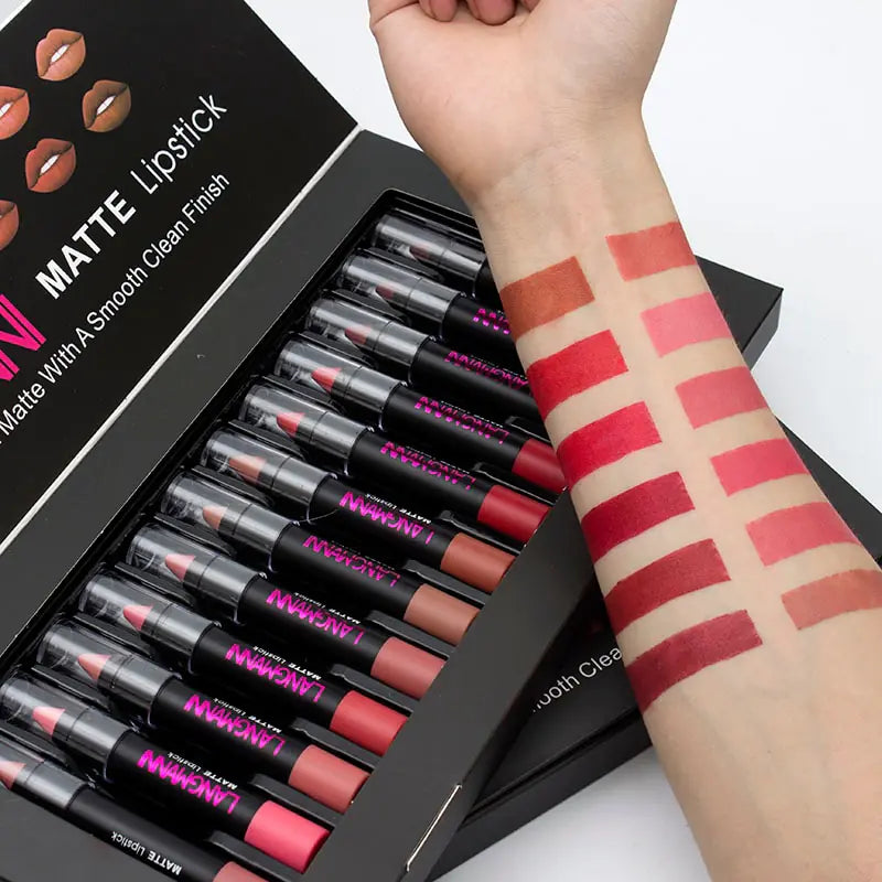 12-Piece Lipstick Set - Long-Lasting and Moisturising Lip Colours